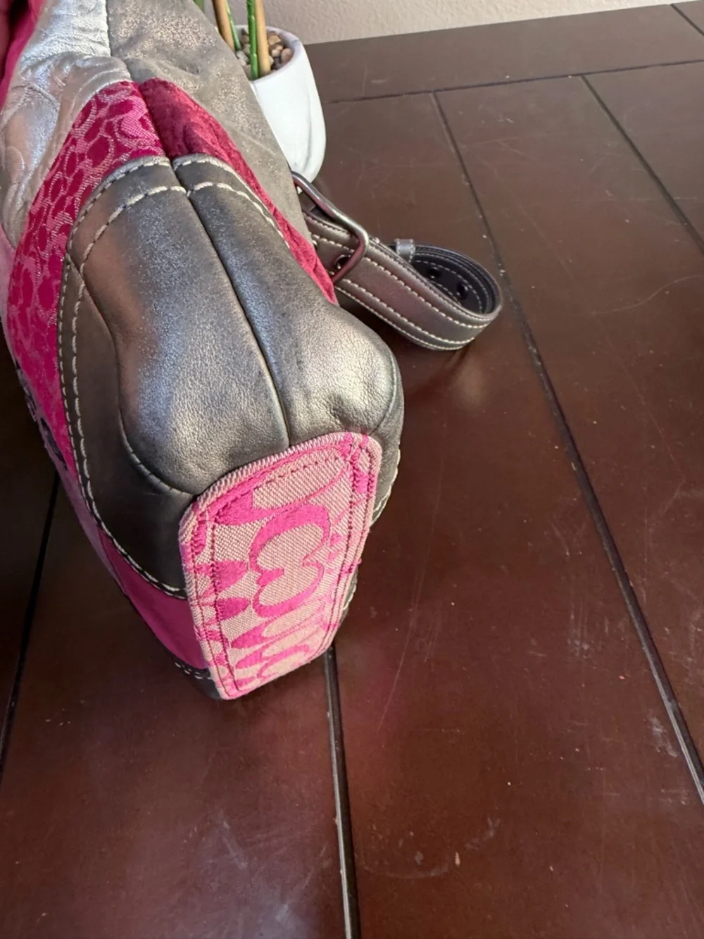 Coach Pink Soho SIgnature Canvas
Patchwork PINk Shoulder Bag - Picture 7 of 15